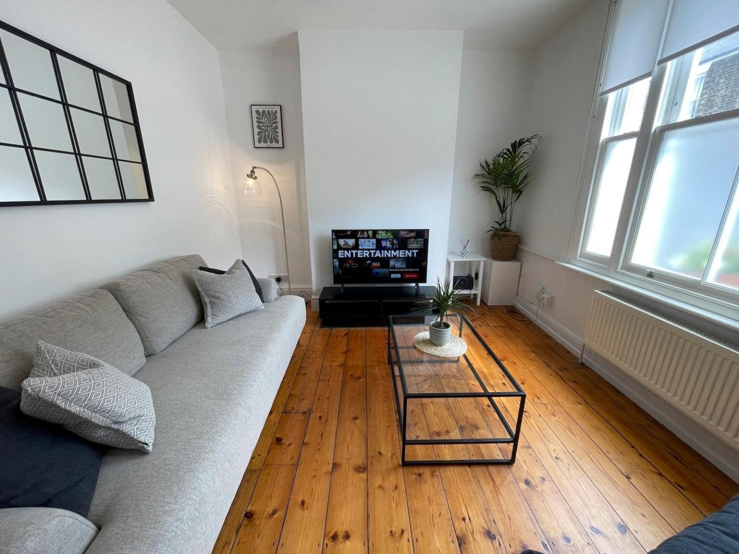 Fantastic Victorian House, Excellent City Location - Cambridge Homehost Bagian luar foto