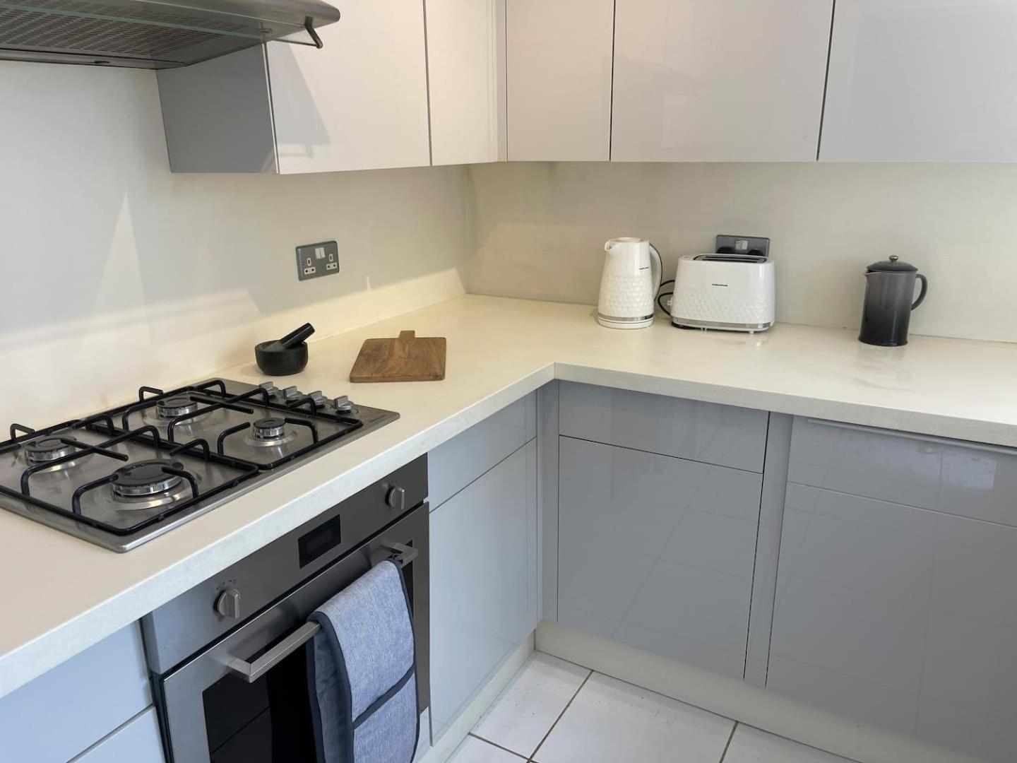 Fantastic Victorian House, Excellent City Location - Cambridge Homehost Bagian luar foto