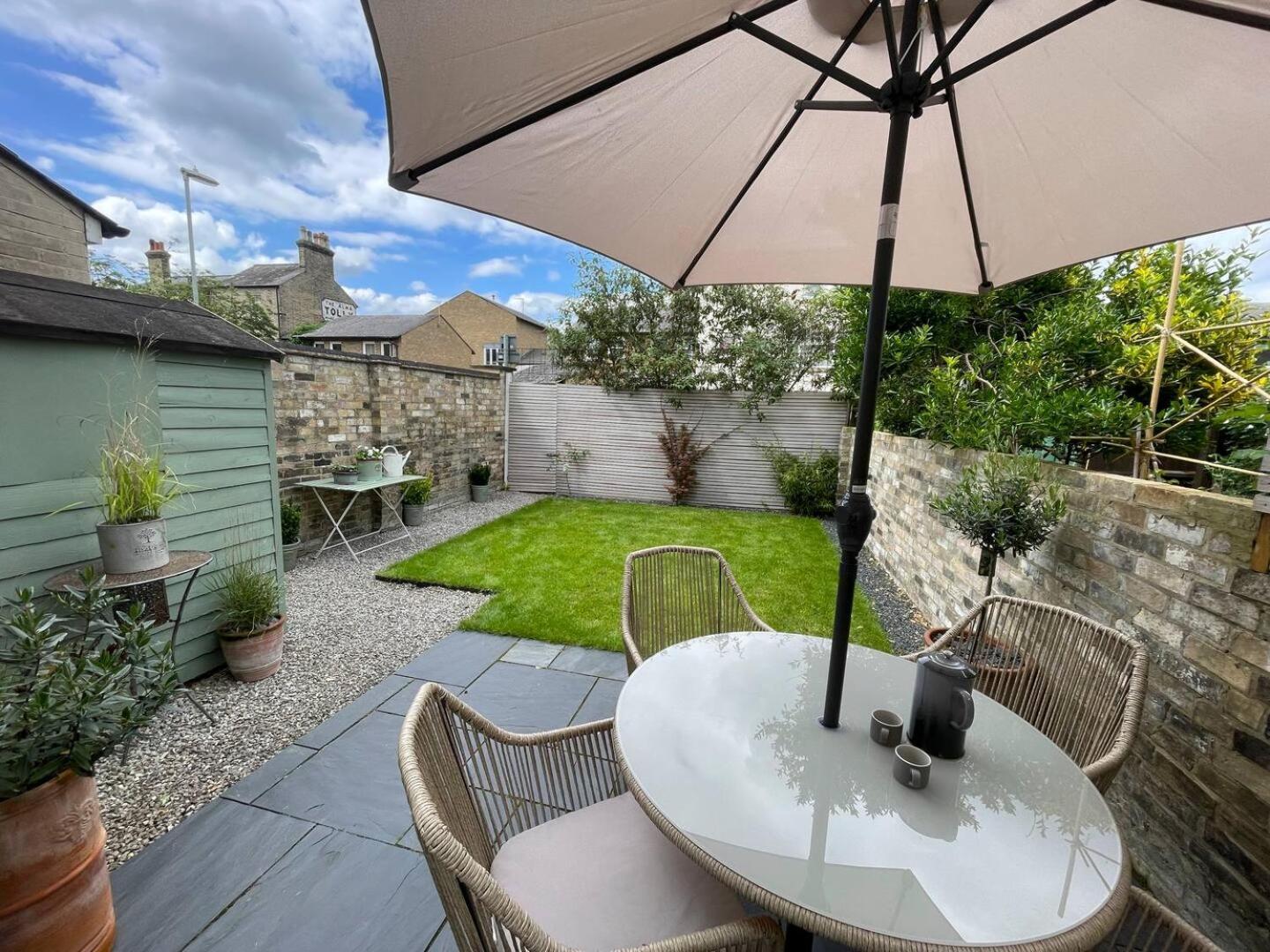 Fantastic Victorian House, Excellent City Location - Cambridge Homehost Bagian luar foto