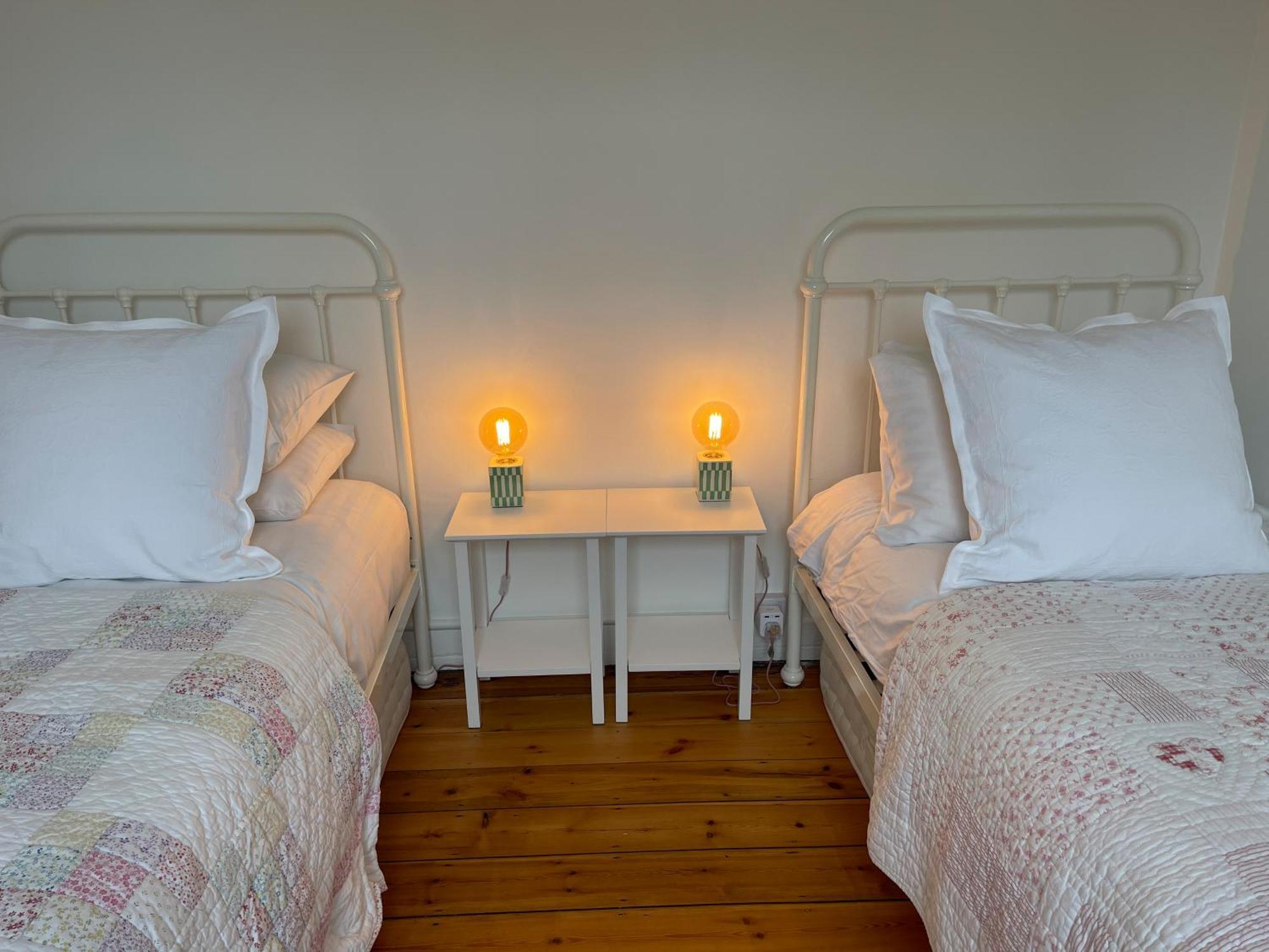Fantastic Victorian House, Excellent City Location - Cambridge Homehost Bagian luar foto